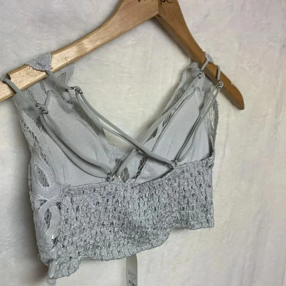 Francesca’s Lace Bralette - Picture 6 of 8